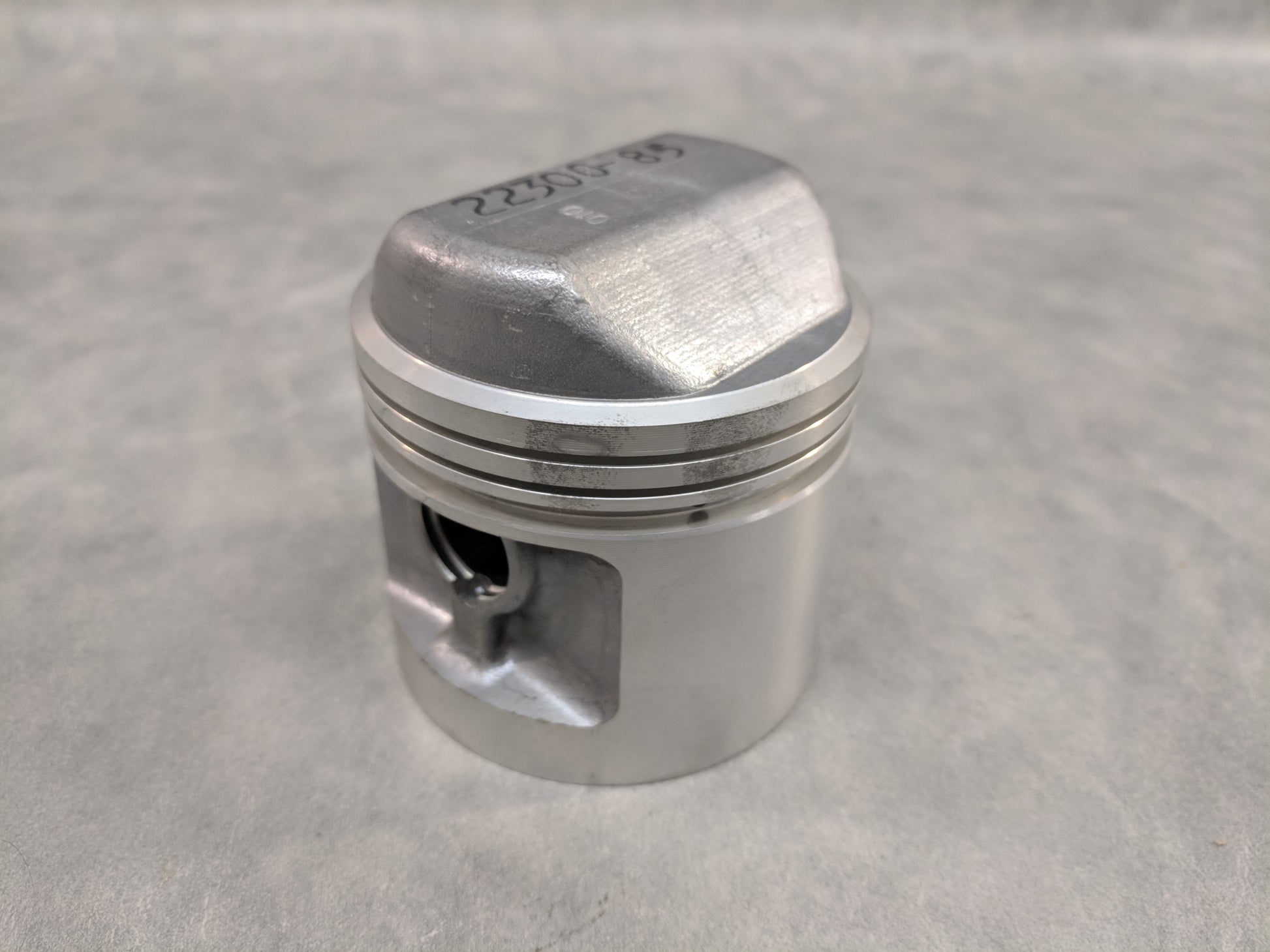 Piston