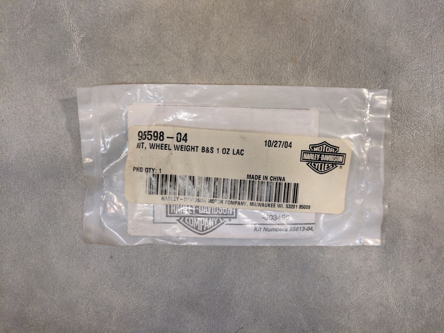 "Bar and Shield" Decorative Wheel Weight