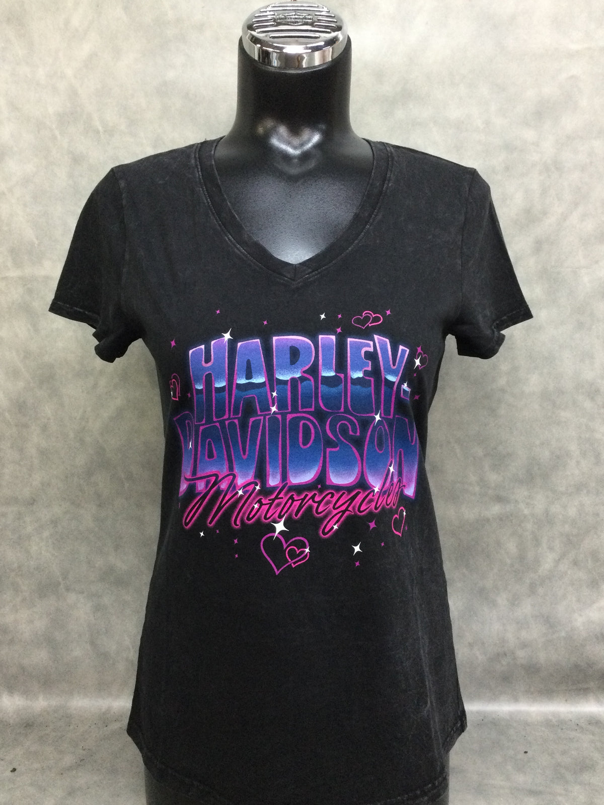 Airbrush Chrome Women’s V-neck T-shirt