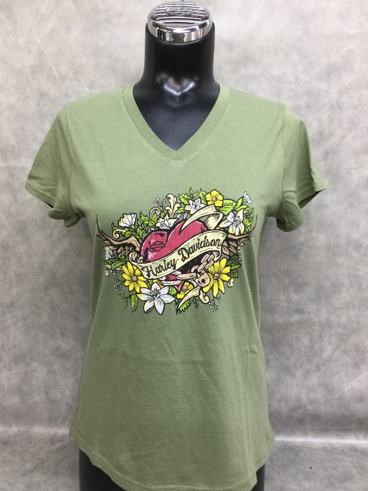 Heart Wing Flower Women’s V-neck T-shirt